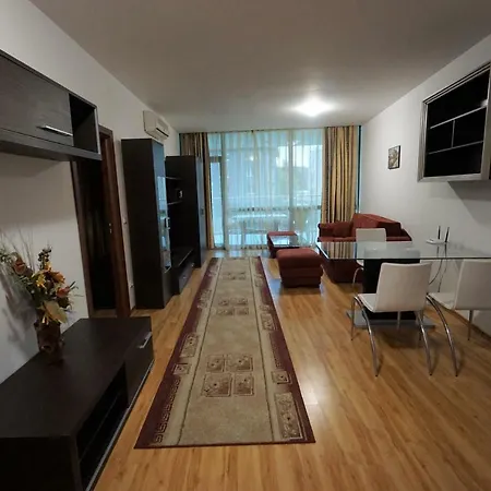 Apartament In Del Sol