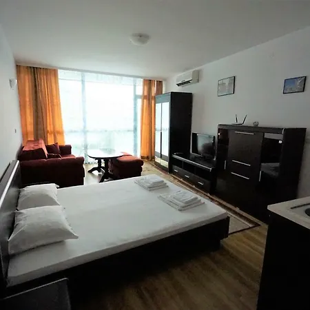 In Del Sol 아파트 *